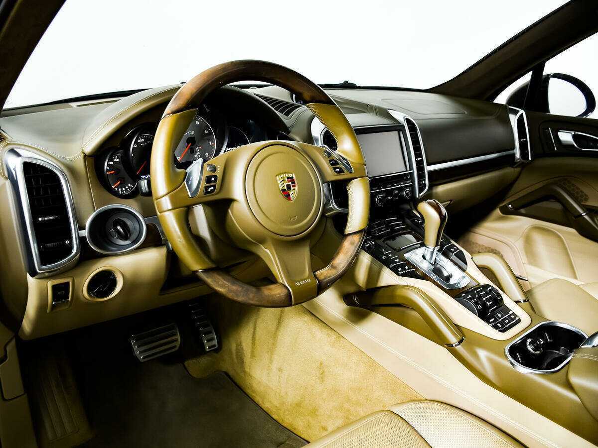 Купить Porsche Cayenne с пробегом. Фото: #10