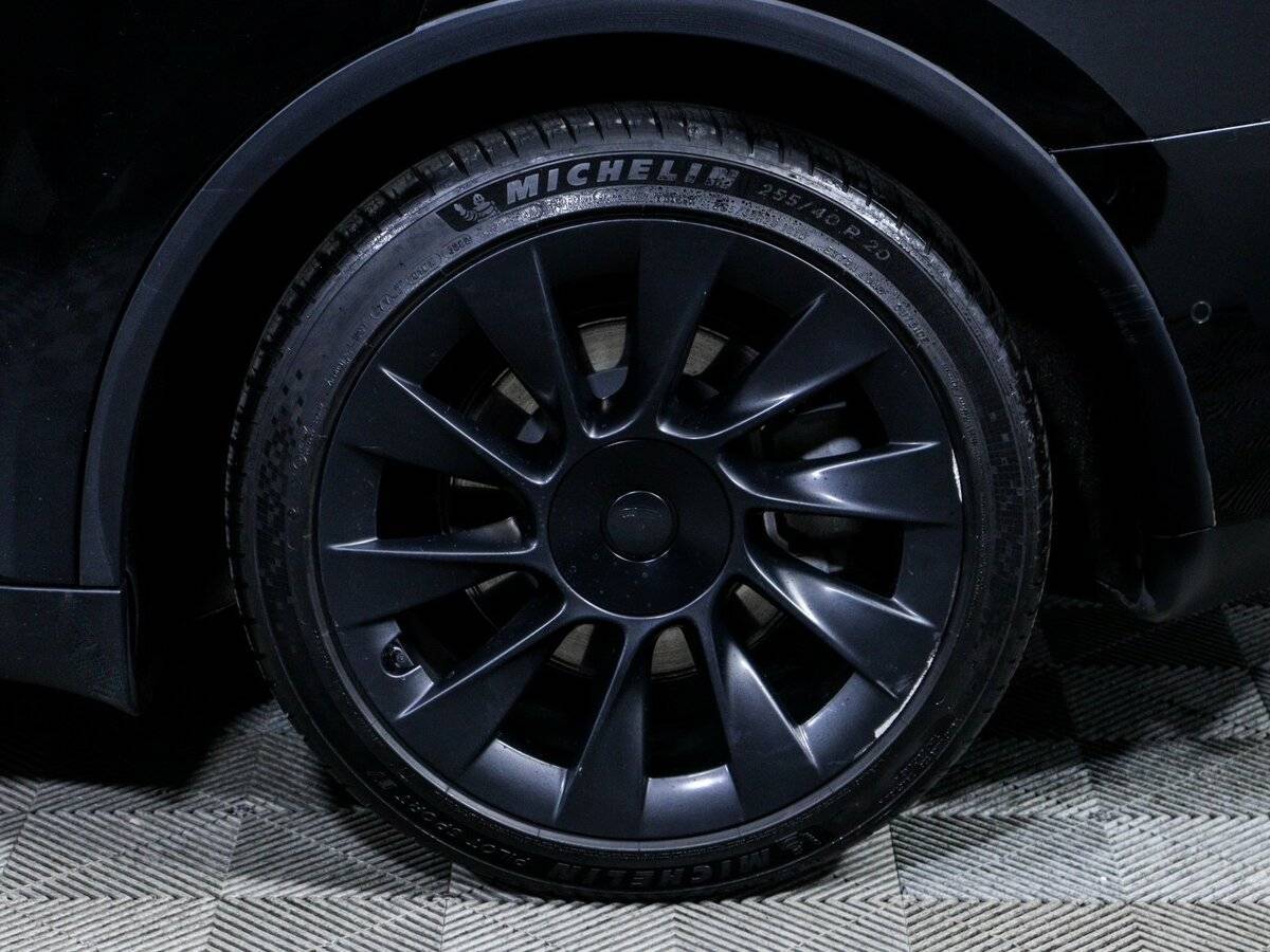 Купить Tesla Model Y с пробегом. Фото: #13
