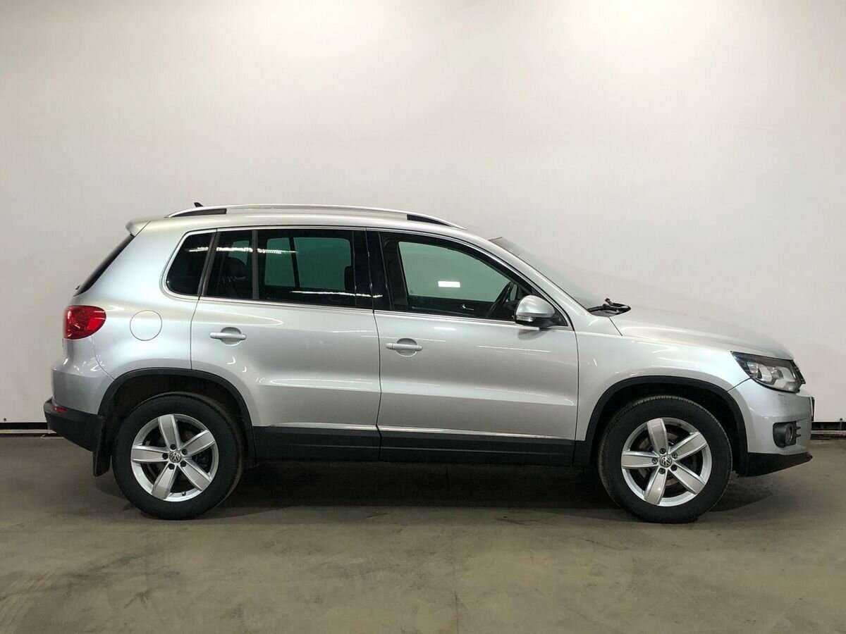 Купить Volkswagen Tiguan с пробегом. Фото: #3