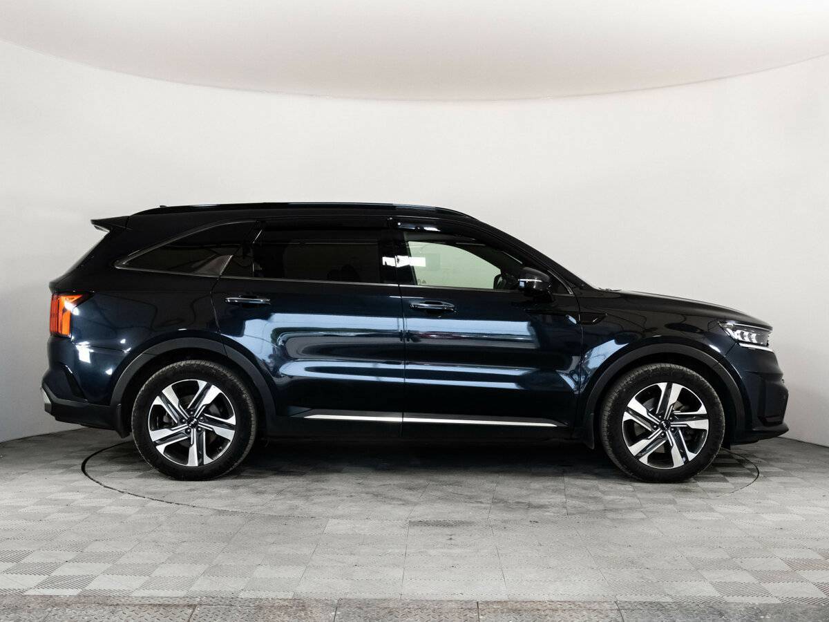 Купить Kia Sorento с пробегом. Фото: #3