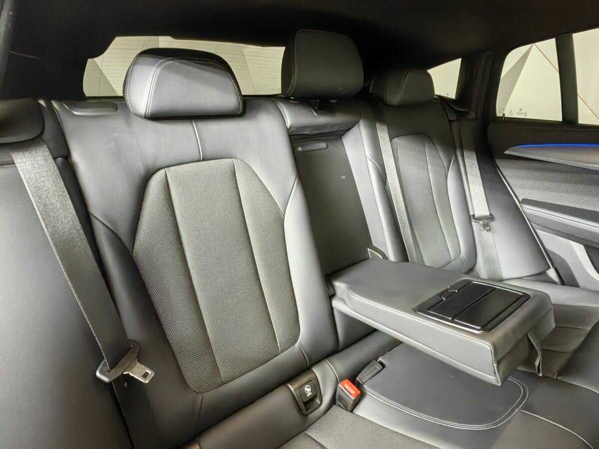 Купить BMW X4 с пробегом. Фото: #12