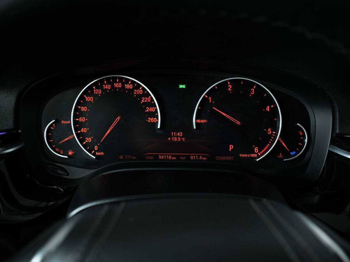 Купить BMW 5 серии с пробегом. Фото: #10