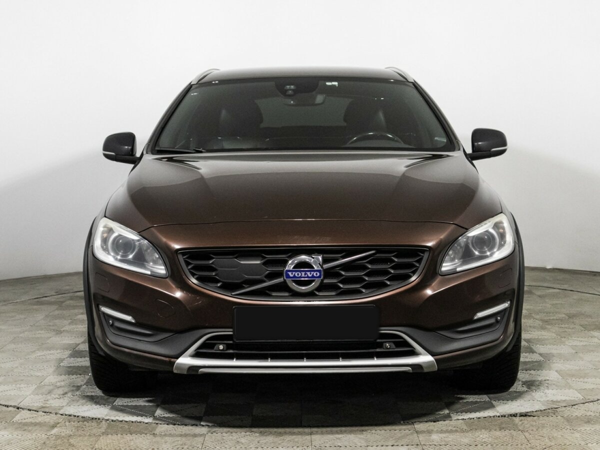Купить Volvo V60 Cross Country с пробегом. Фото: #1