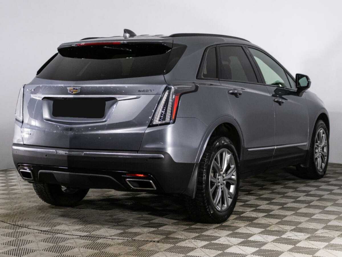 Купить Cadillac XT5 с пробегом. Фото: #4
