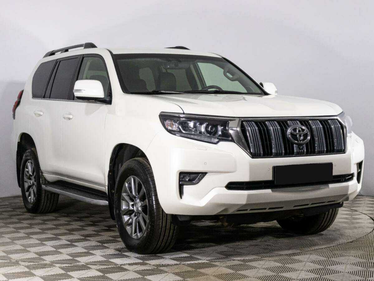 Купить Toyota Land Cruiser Prado с пробегом. Фото: #2