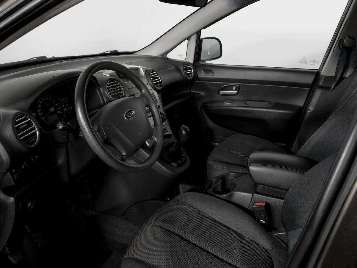 Купить Kia Carens с пробегом. Фото: #14