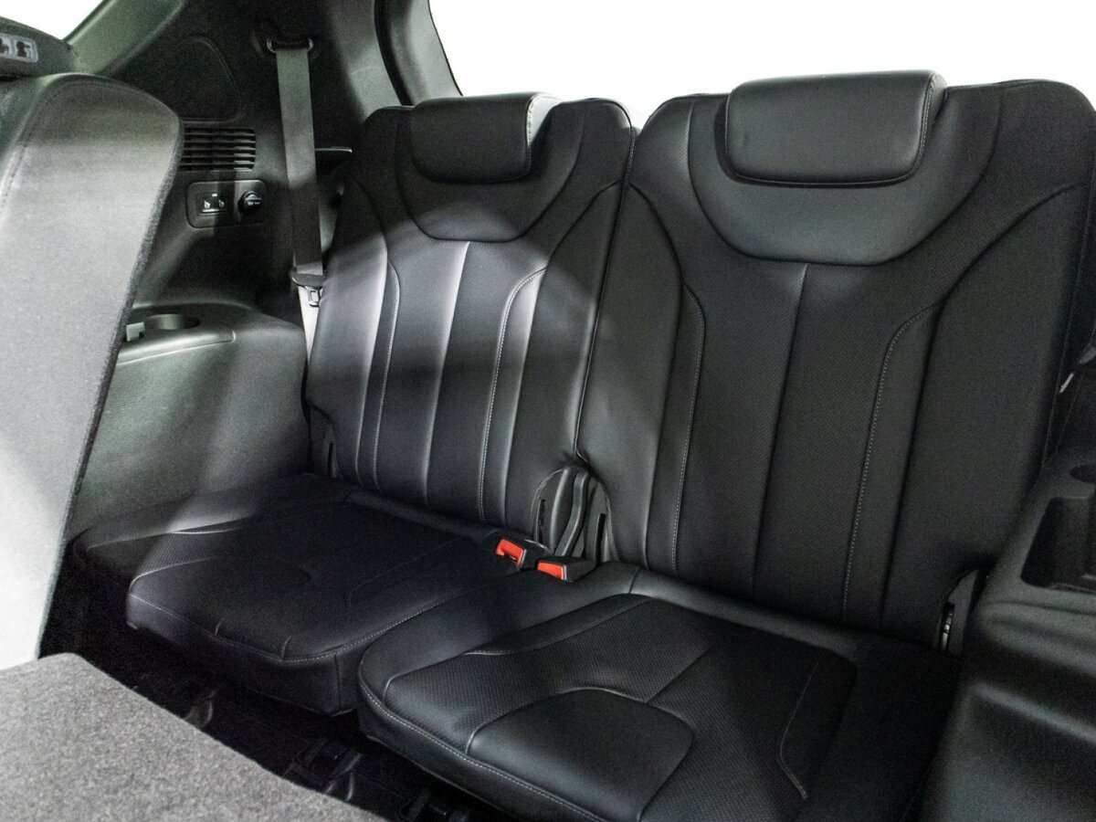 Купить Hyundai Santa Fe с пробегом. Фото: #16