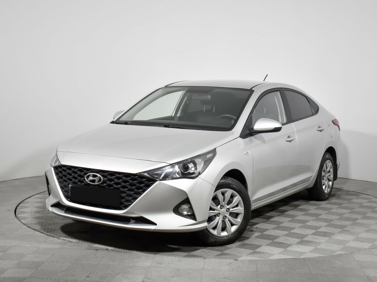 Купить Hyundai Solaris с пробегом. Фото: #0
