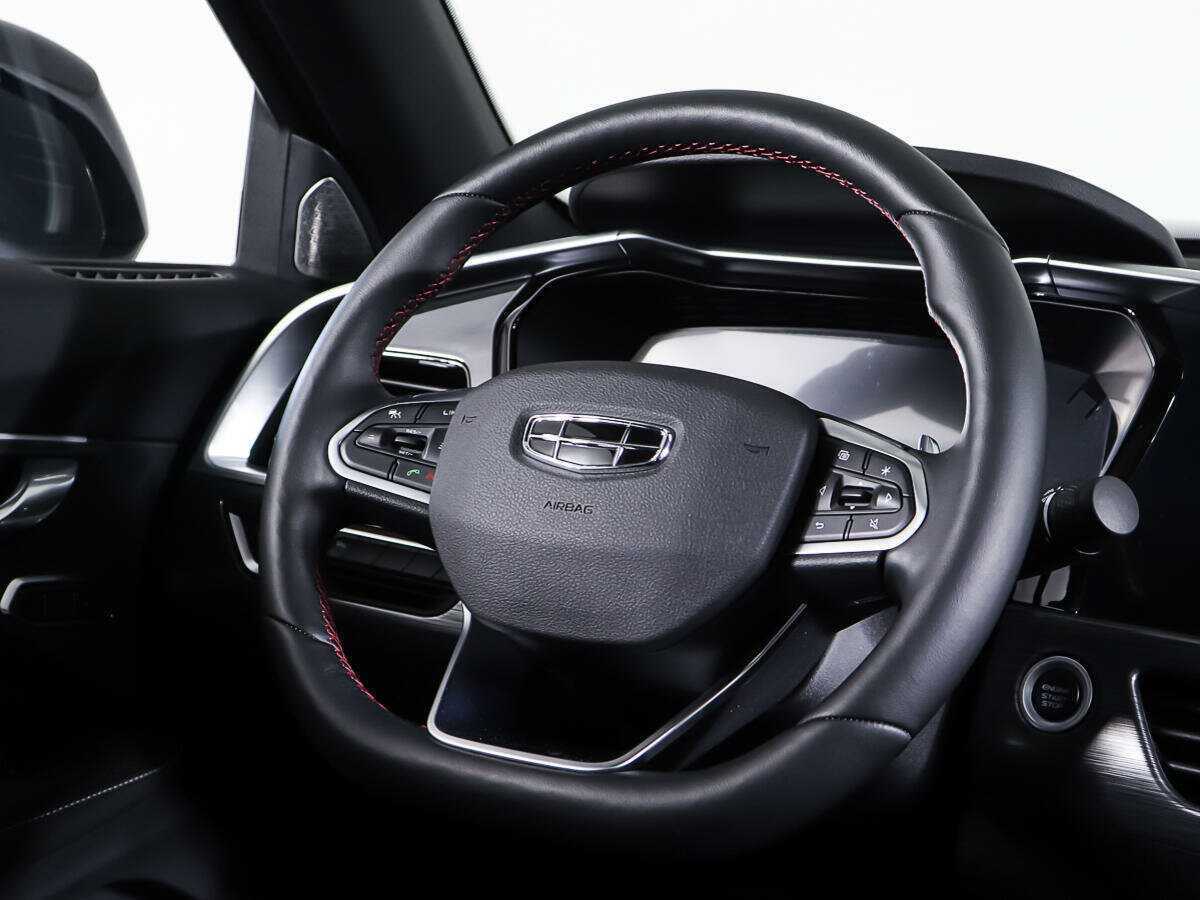 Купить Geely Tugella с пробегом. Фото: #14