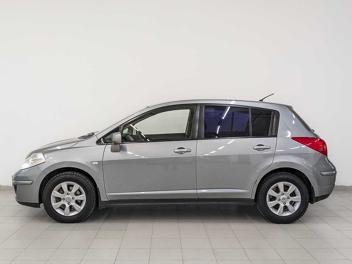 Купить Nissan Tiida с пробегом. Фото: #7