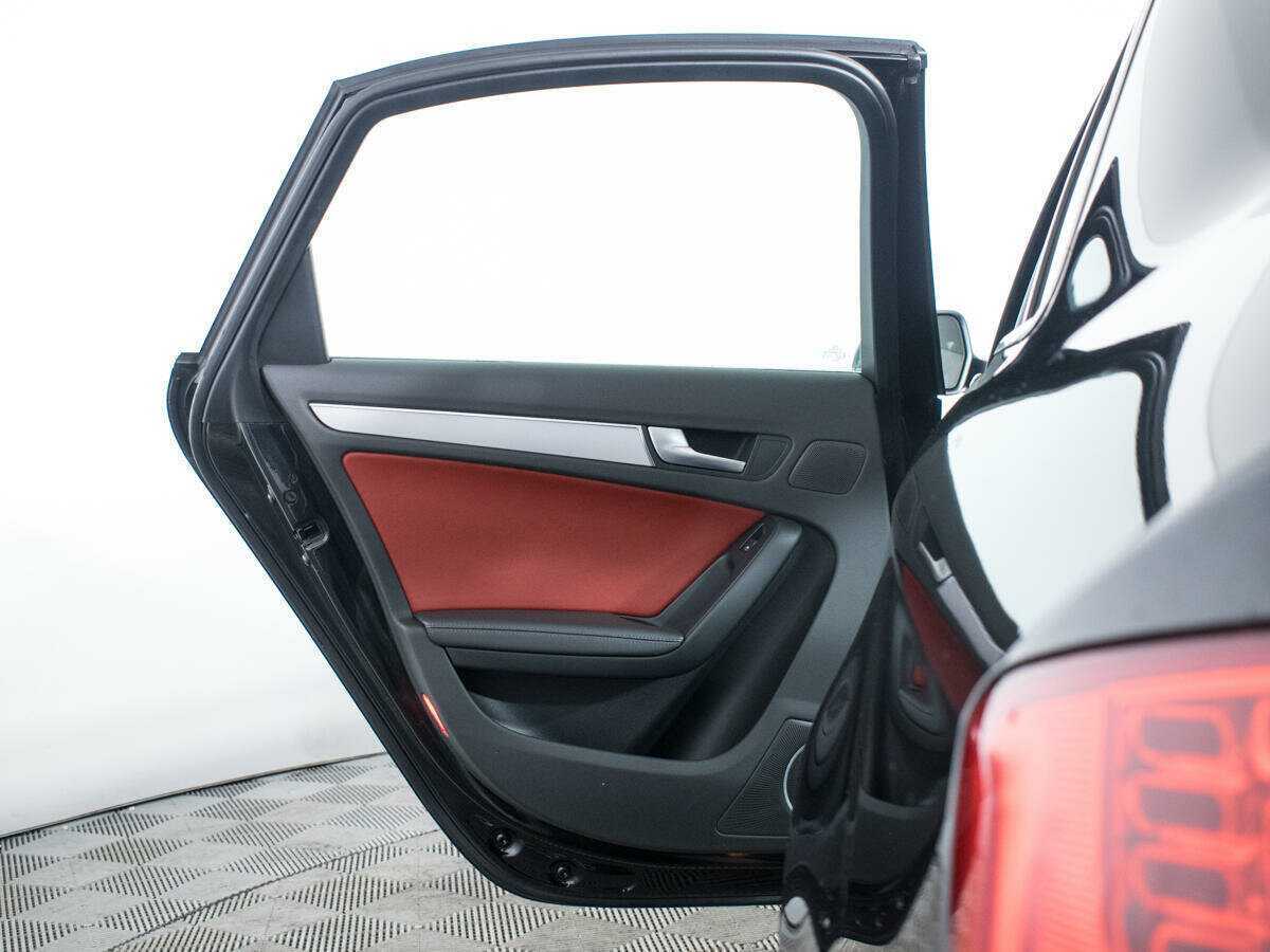 Купить Audi S4 с пробегом. Фото: #19