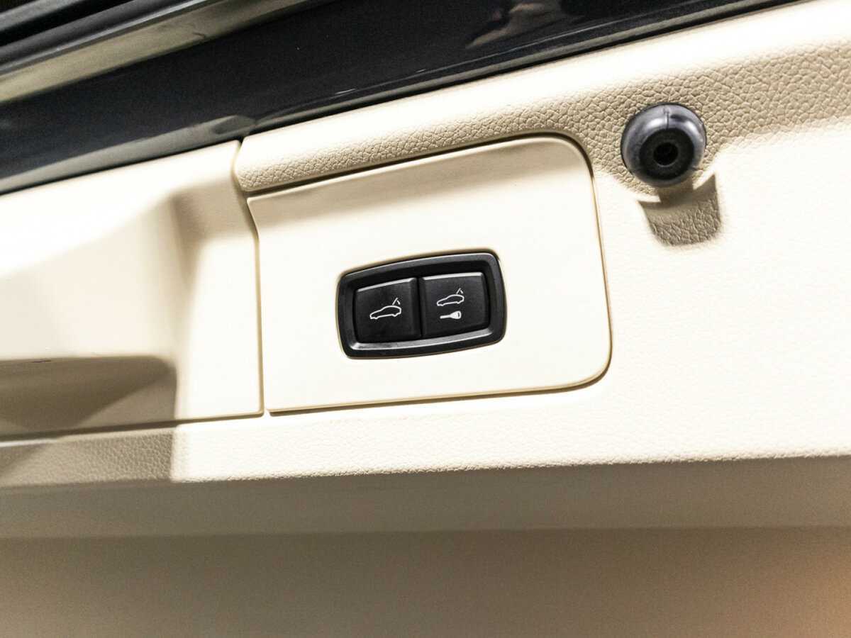 Купить Porsche Panamera с пробегом. Фото: #13