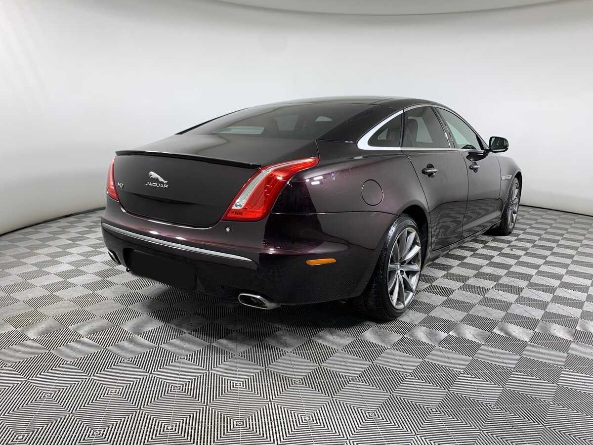 Купить Jaguar XJ с пробегом. Фото: #4