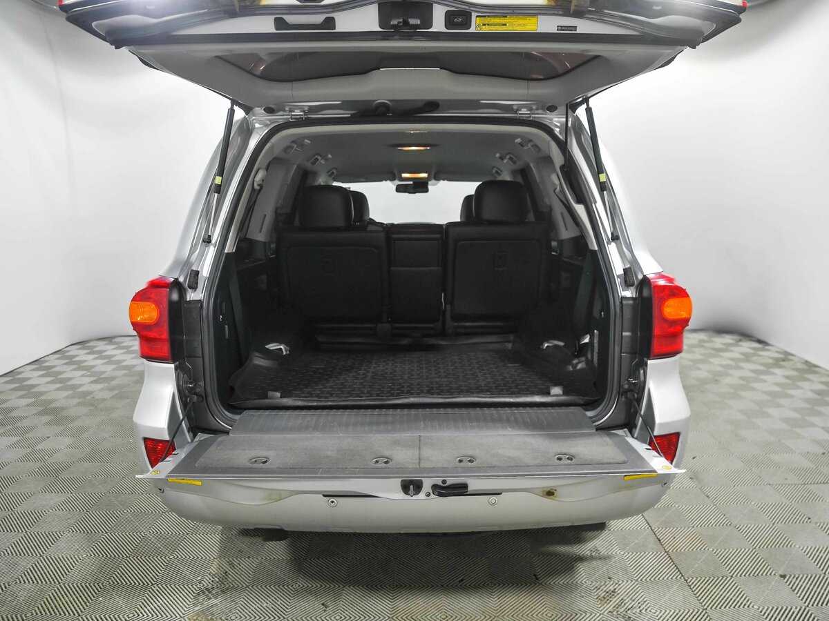Купить Toyota Land Cruiser с пробегом. Фото: #21