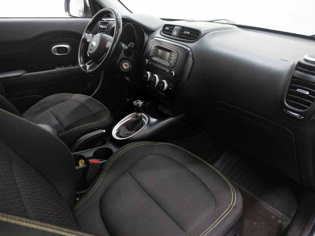 Купить Kia Soul с пробегом. Фото: #10