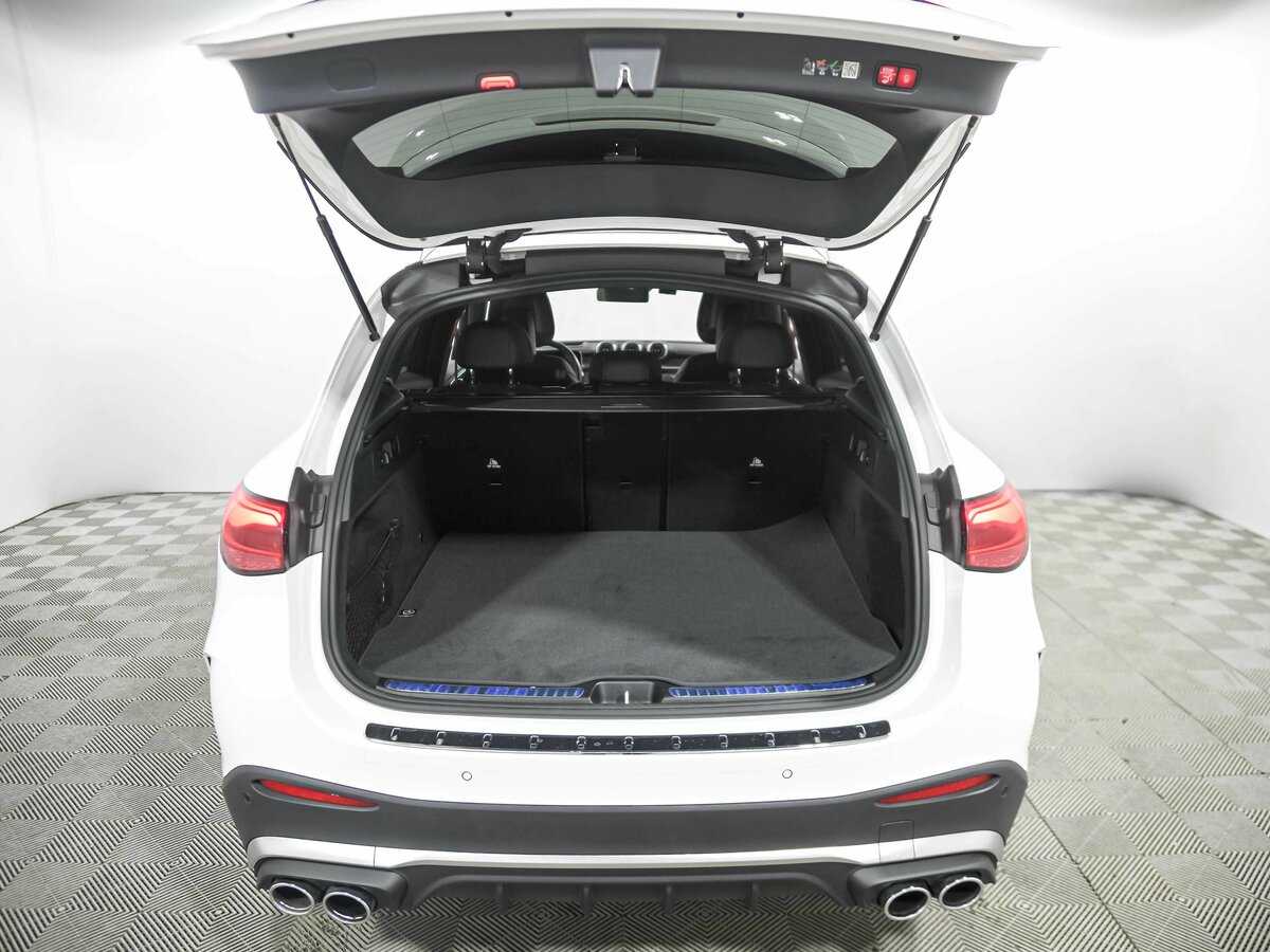 Купить Mercedes-Benz GLC AMG с пробегом. Фото: #26