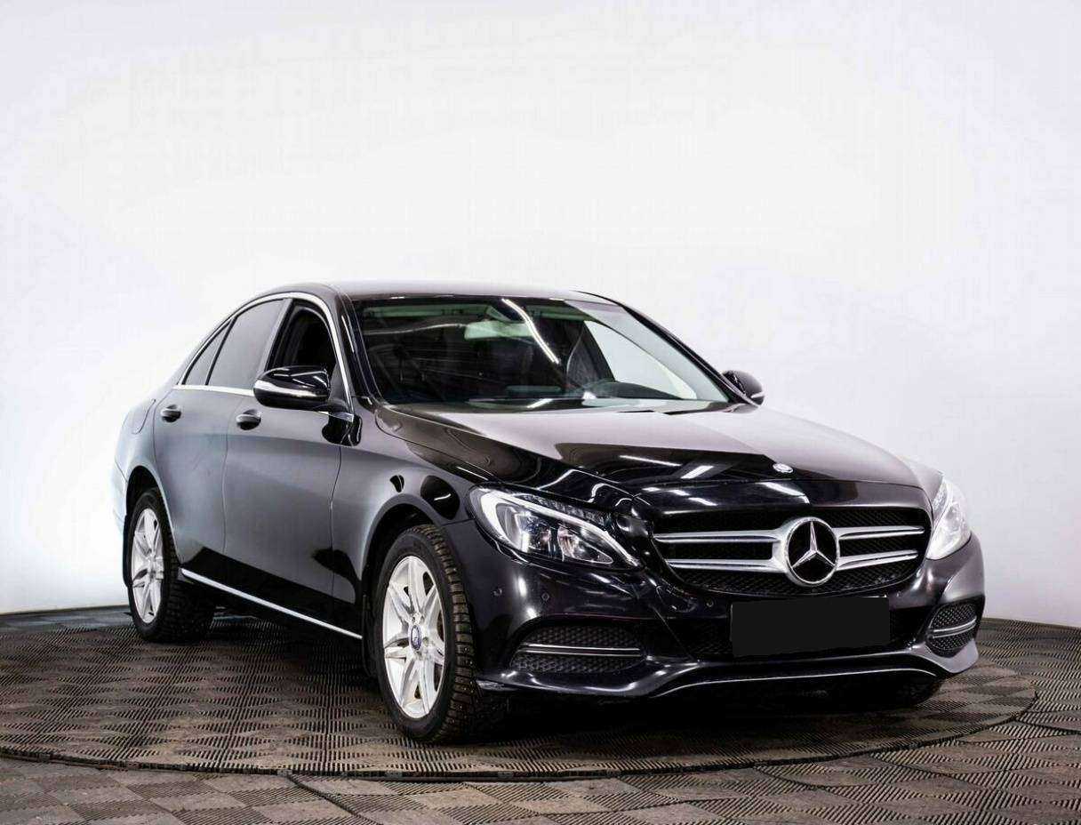 Купить Mercedes-Benz C-Класс с пробегом. Фото: #2