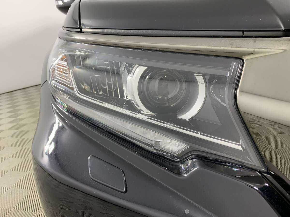 Купить Toyota Land Cruiser Prado с пробегом. Фото: #16