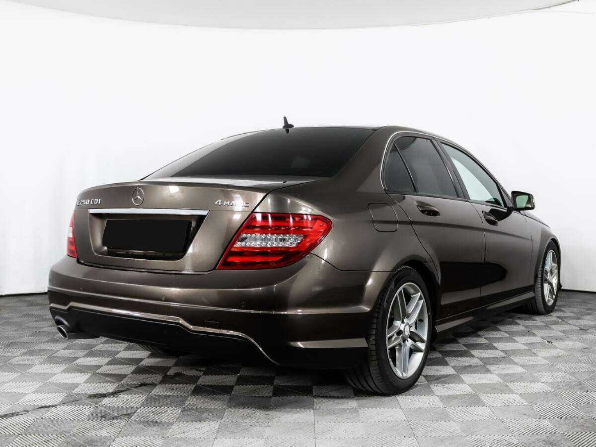 Купить Mercedes-Benz C-Класс с пробегом. Фото: #3