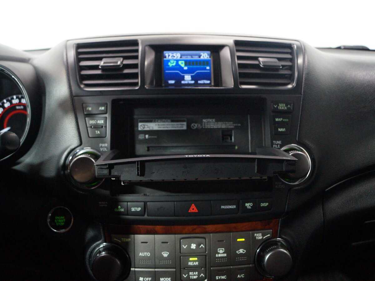 Купить Toyota Highlander с пробегом. Фото: #26