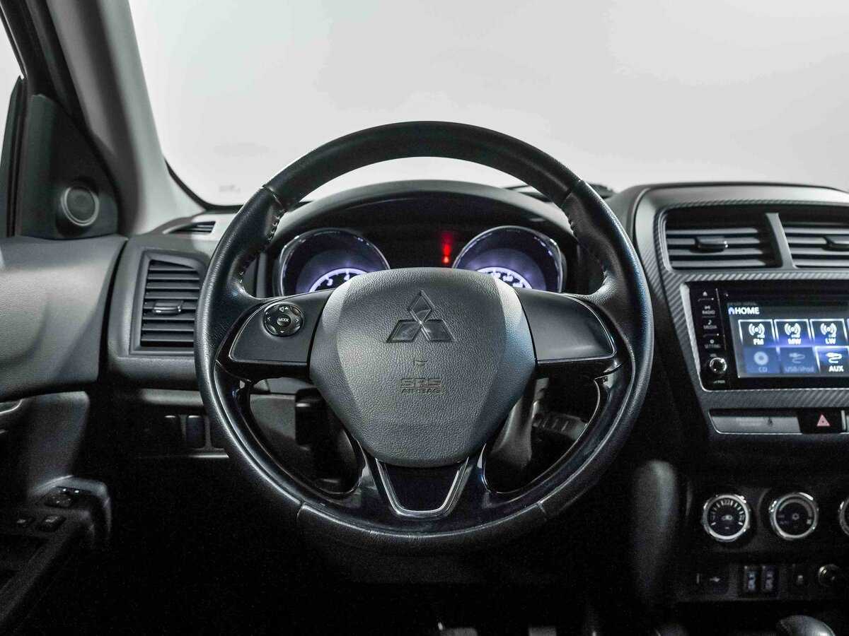 Купить Mitsubishi ASX с пробегом. Фото: #7