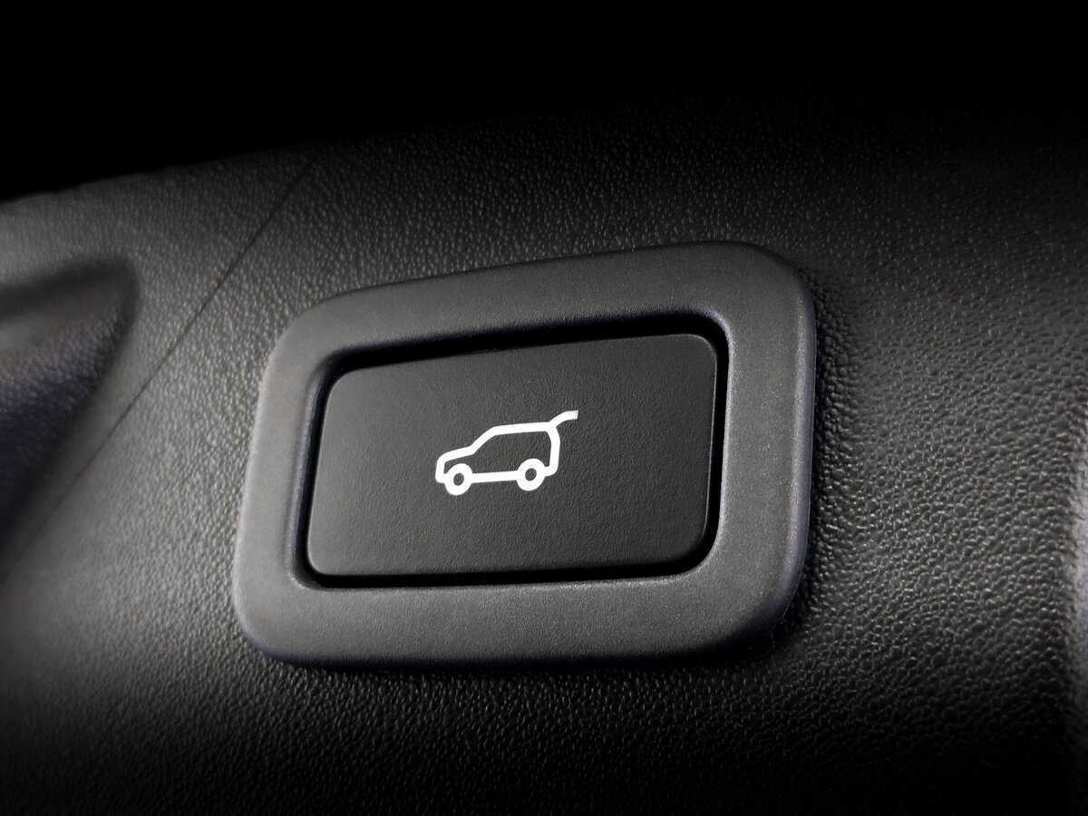 Купить Land Rover Discovery Sport с пробегом. Фото: #23