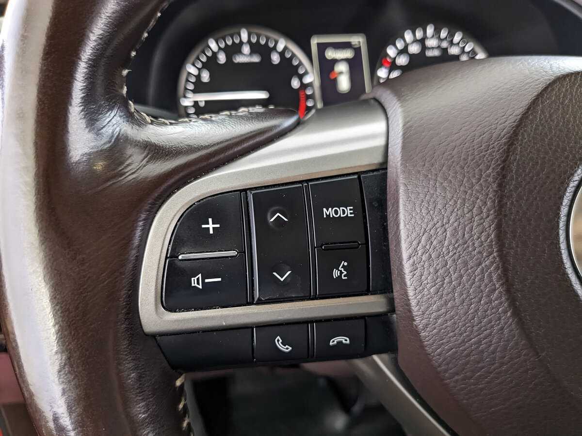 Купить Lexus RX с пробегом. Фото: #24