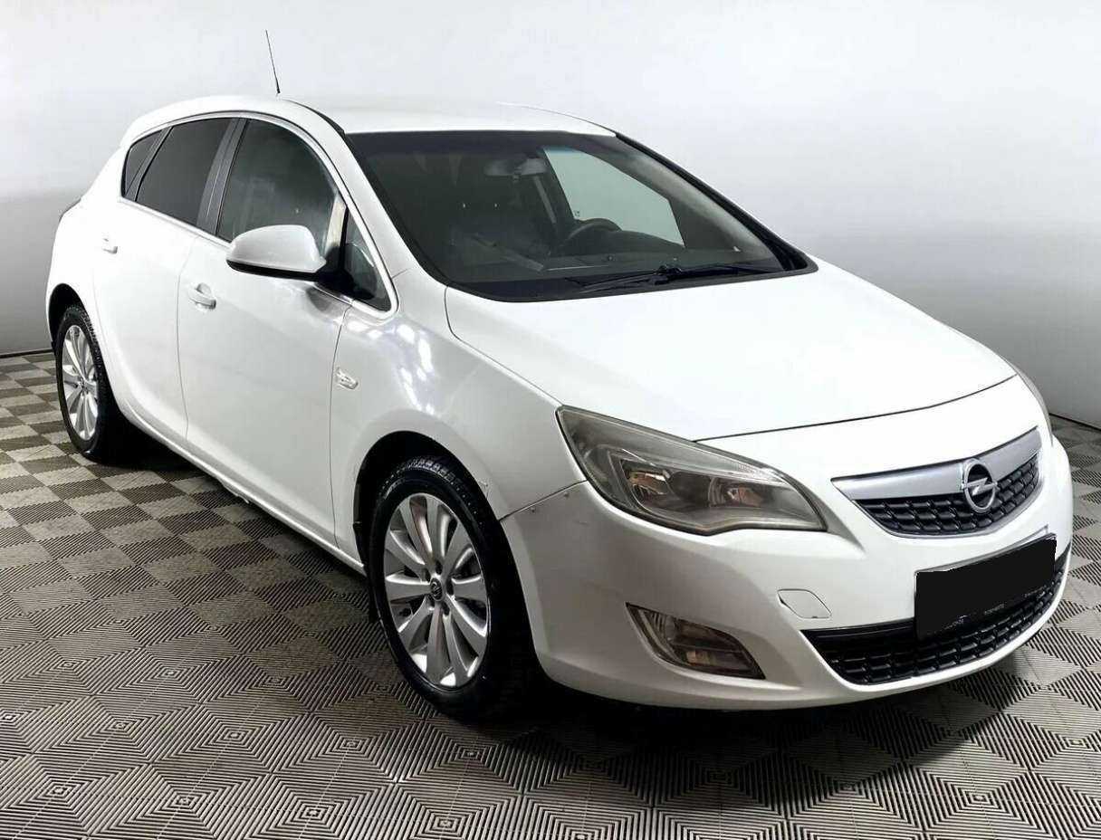 Купить Opel Astra с пробегом. Фото: #2