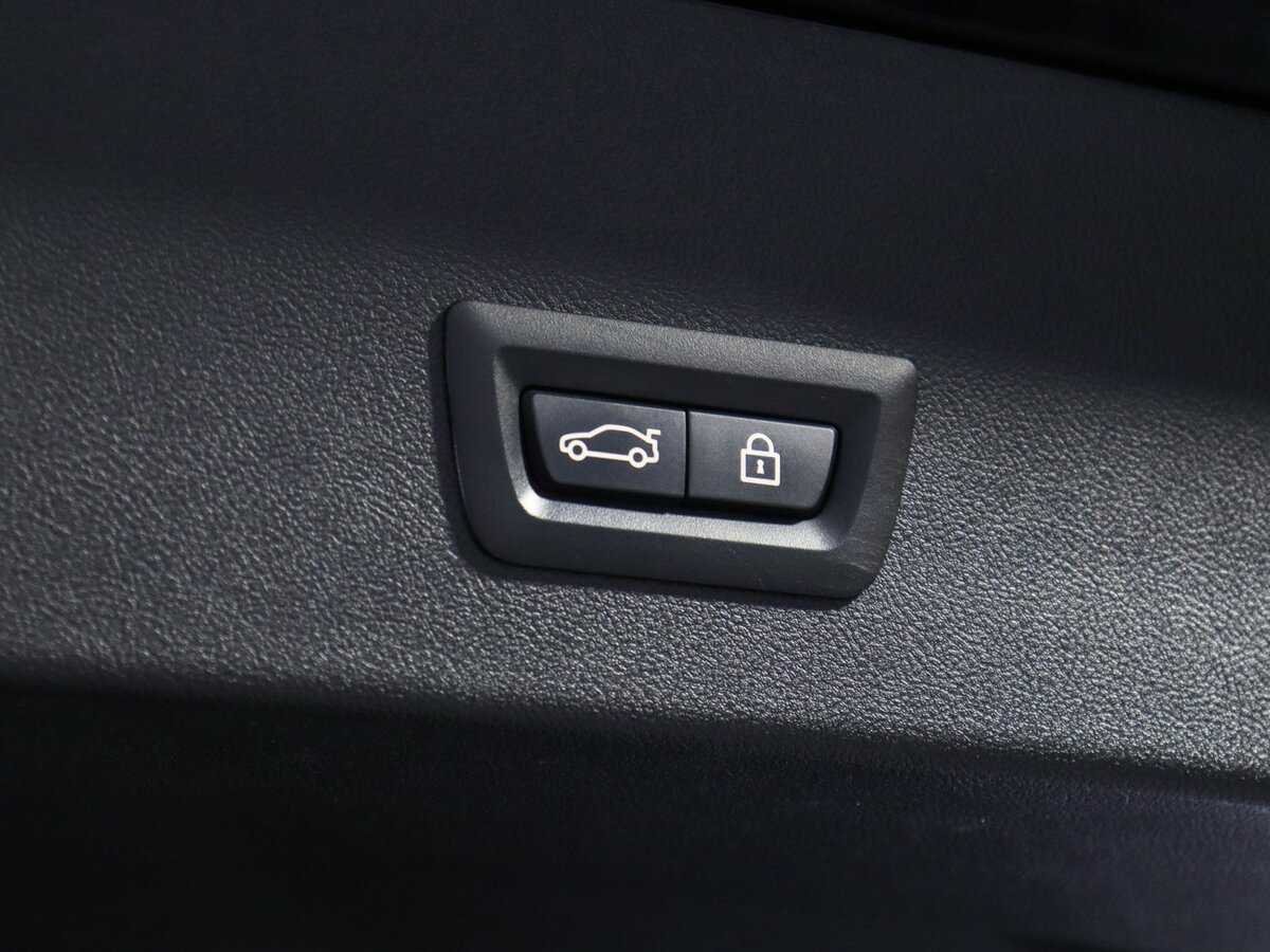 Купить BMW X4 с пробегом. Фото: #16