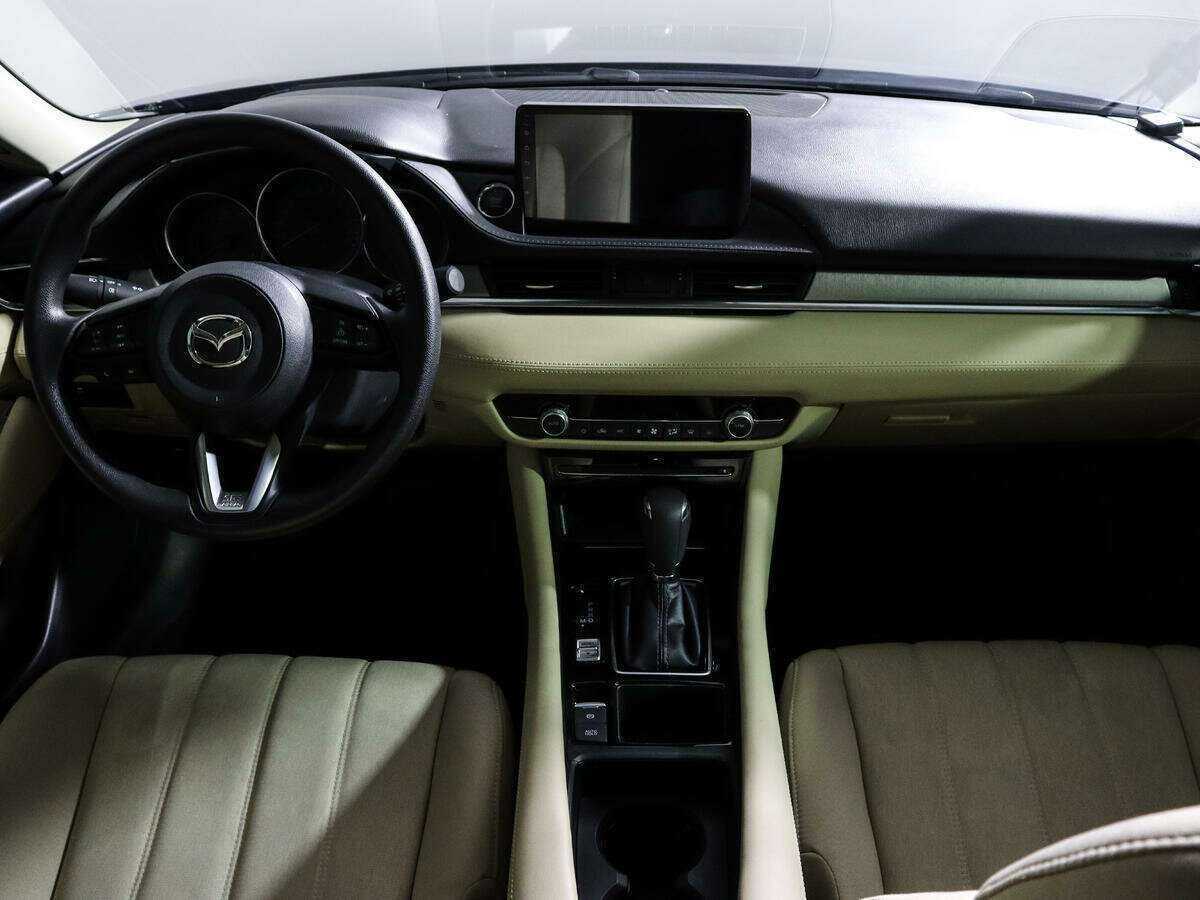Купить Mazda 6 с пробегом. Фото: #10