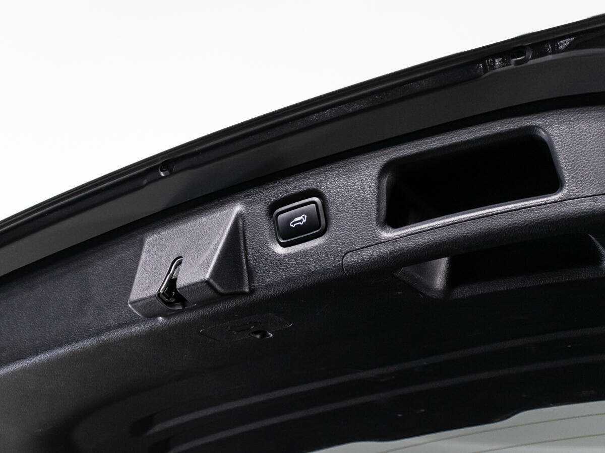 Купить Hyundai Santa Fe с пробегом. Фото: #14