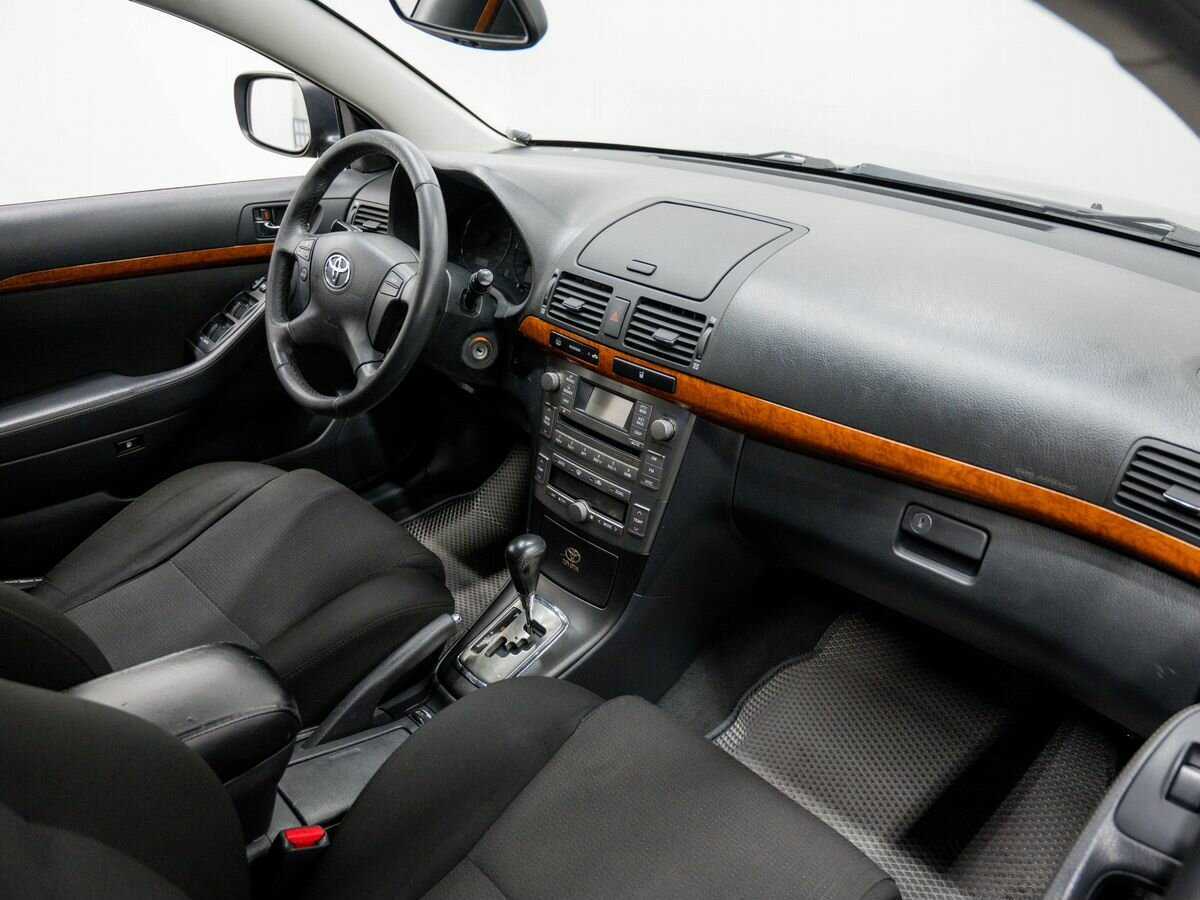 Купить Toyota Avensis с пробегом. Фото: #6