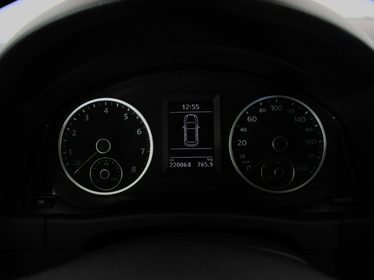 Купить Volkswagen Tiguan с пробегом. Фото: #12