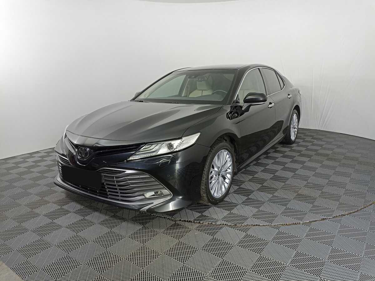 Купить Toyota Camry с пробегом. Посмотреть фото
