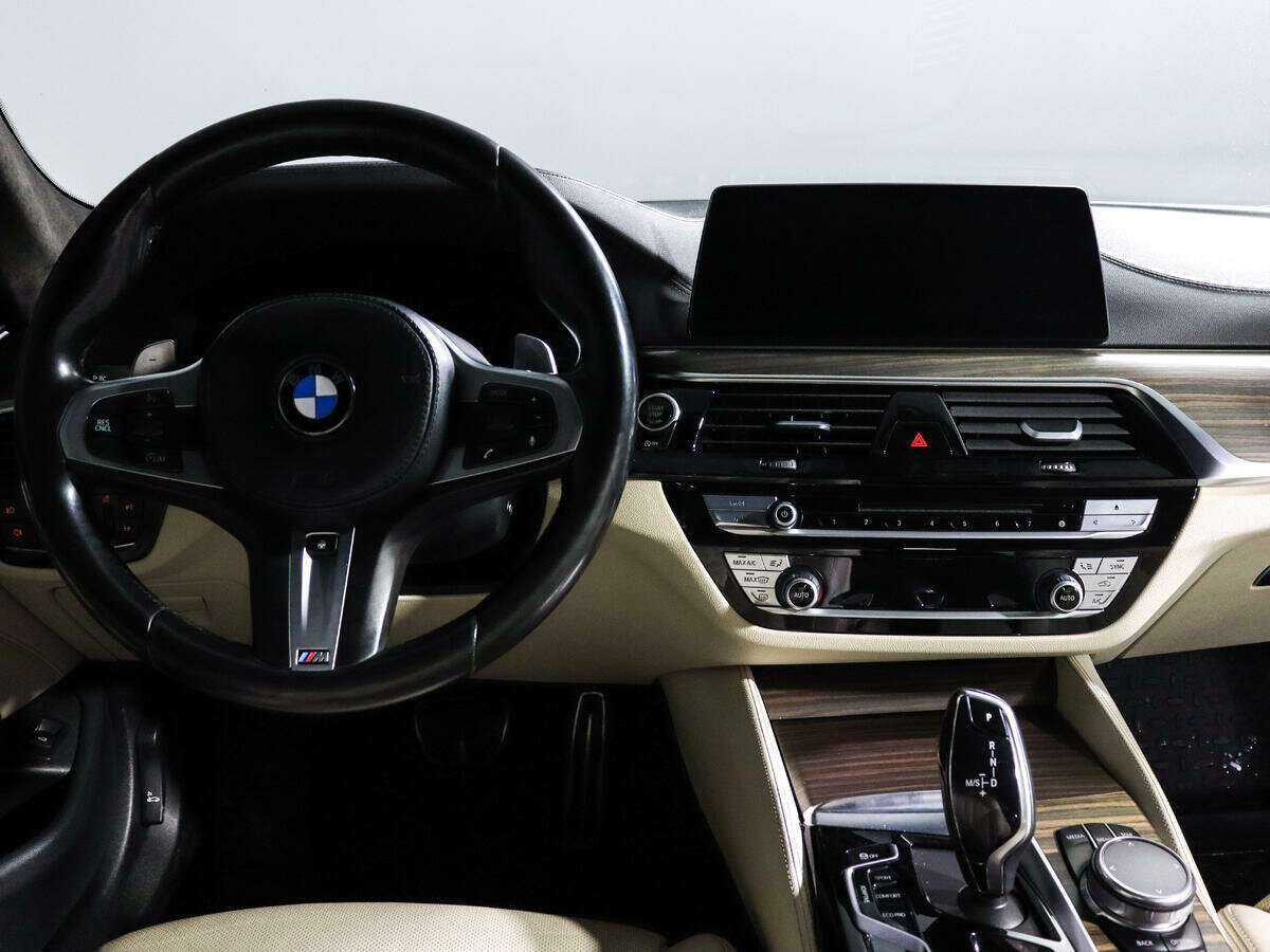 Купить BMW 5 серии с пробегом. Фото: #10