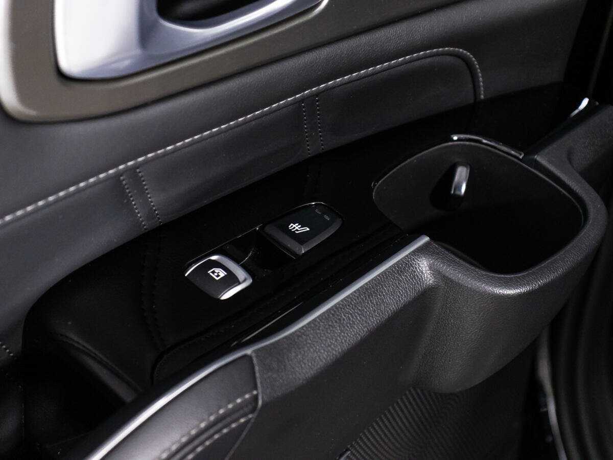 Купить Kia Sorento с пробегом. Фото: #24