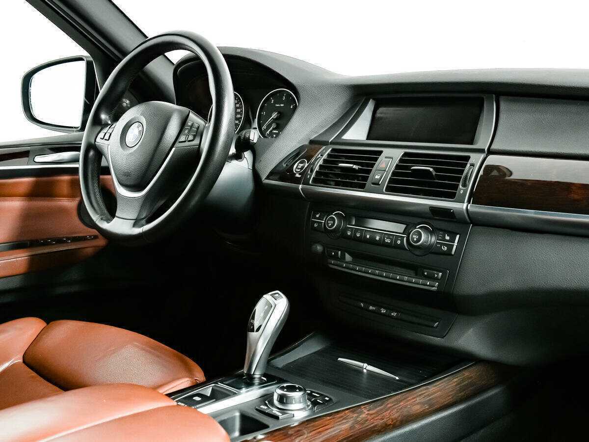 Купить BMW X5 с пробегом. Фото: #8