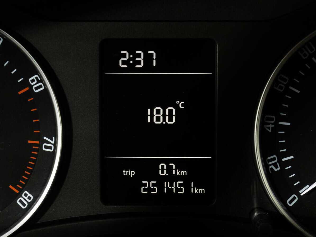 Купить Skoda Octavia с пробегом. Фото: #12