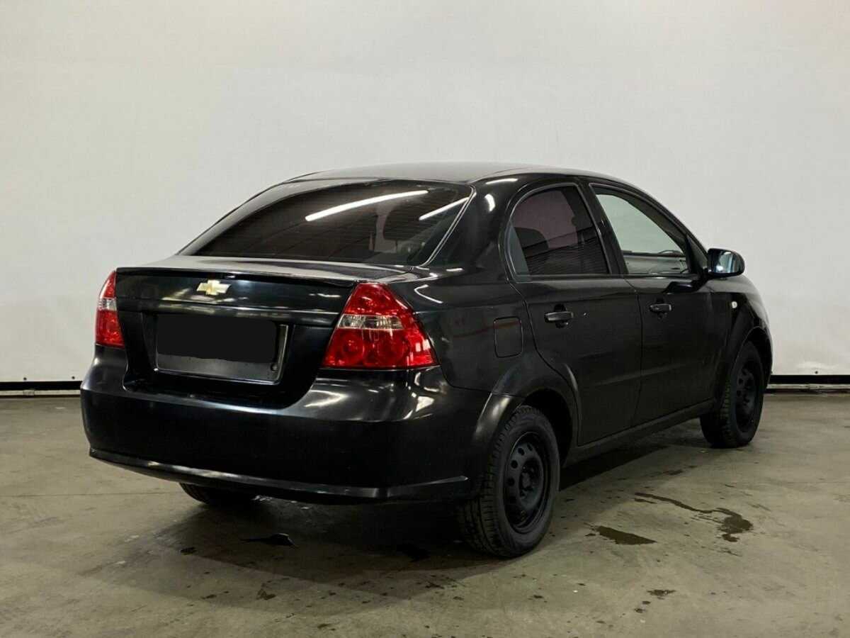 Купить Chevrolet Aveo с пробегом. Фото: #4