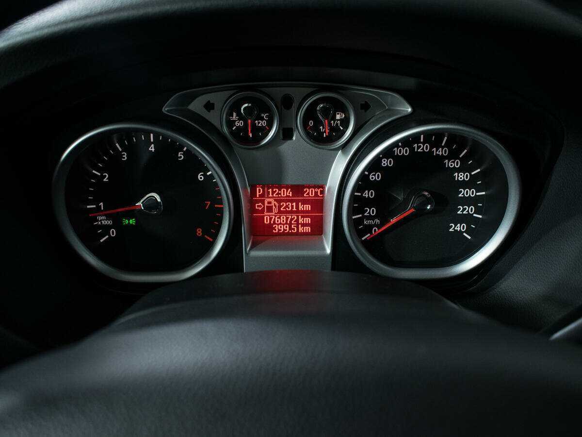 Купить Ford Focus с пробегом. Фото: #10