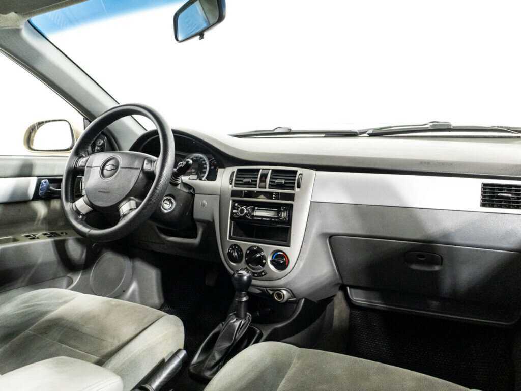 Купить Chevrolet Lacetti с пробегом. Фото: #8