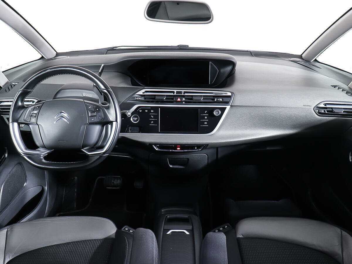 Купить Citroen C4 Picasso с пробегом. Фото: #9