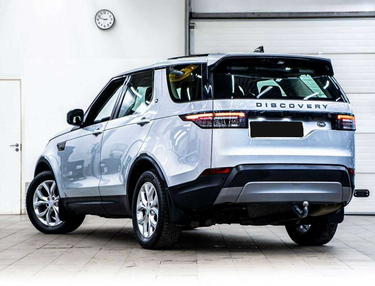 Купить Land Rover Discovery с пробегом. Фото: #3