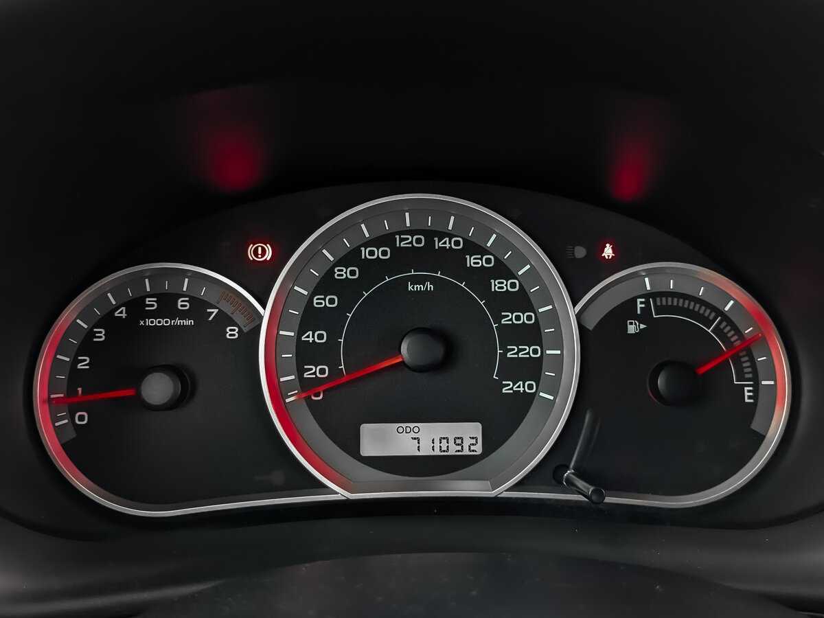 Купить Subaru Impreza с пробегом. Фото: #10