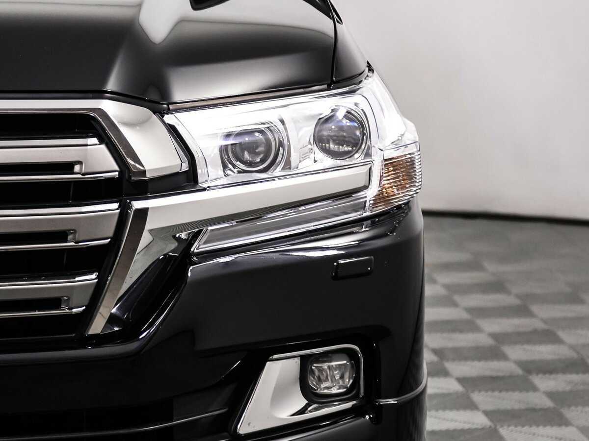Купить Toyota Land Cruiser с пробегом. Фото: #14