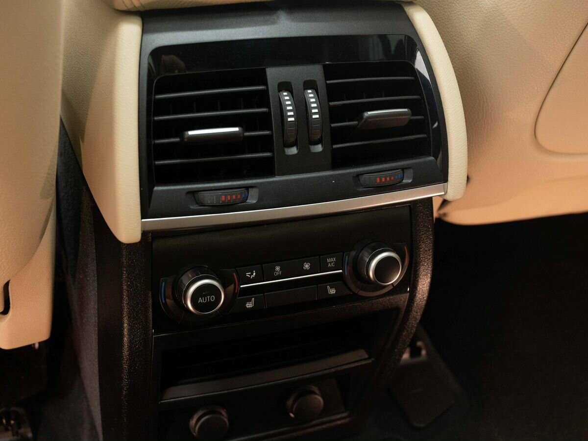 Купить BMW X5 с пробегом. Фото: #25
