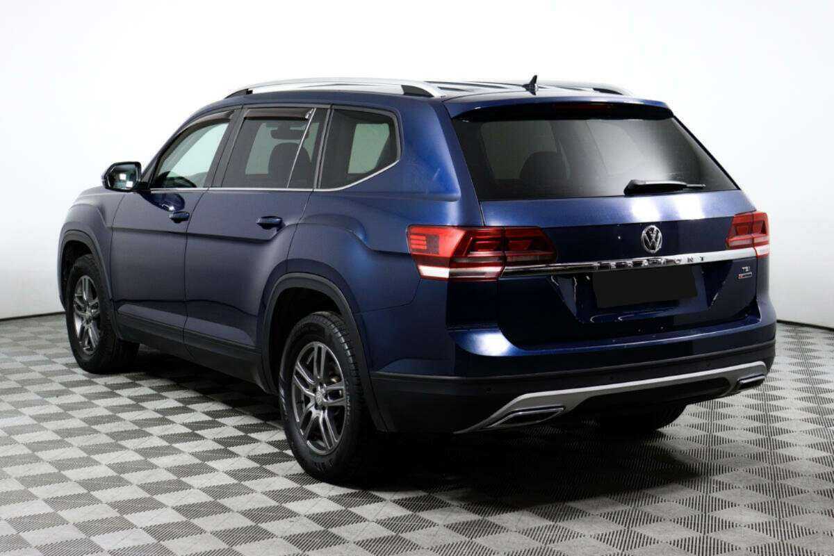 Купить Volkswagen Teramont с пробегом. Фото: #6