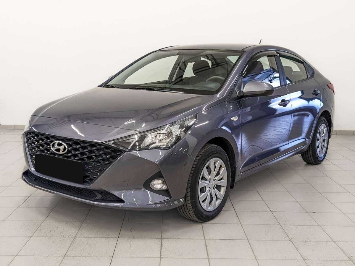 Купить Hyundai Solaris с пробегом. Фото: #0