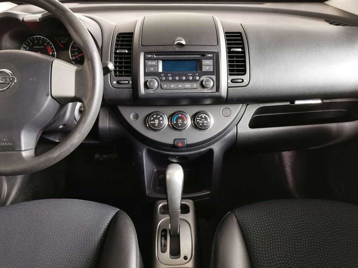 Купить Nissan Note с пробегом. Фото: #10