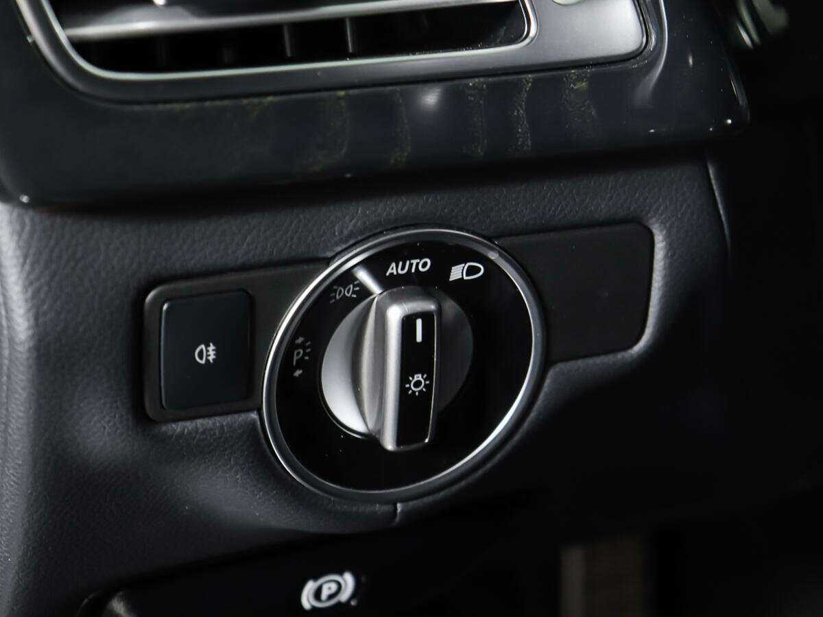 Купить Mercedes-Benz CLS с пробегом. Фото: #19